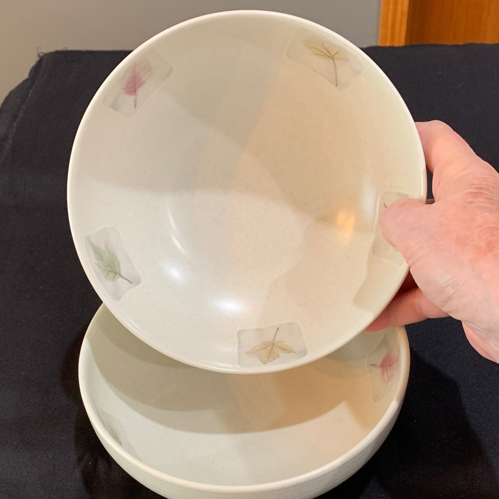 Mikasa Woodland High Fired Leaf Motif Bowls. Set of 2